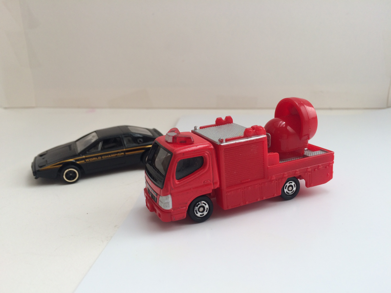 Illustration for article titled Tomica Swap Meet Score!! (And Bonus)